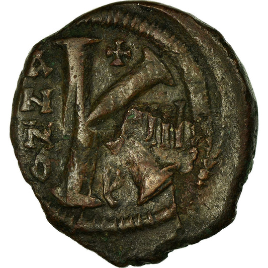 Mince,
Tiberius II Konstantin,
Follis